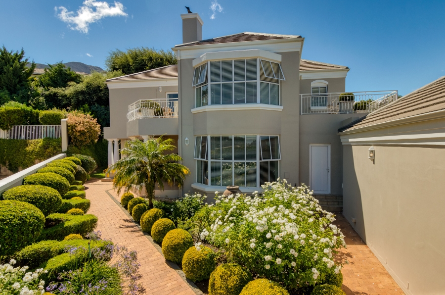 To Let 3 Bedroom Property for Rent in Helena Heights Western Cape